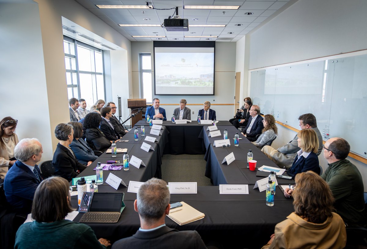 CUAnschutz's tweet photo. Yesterday, @SenatorHick visited #CUAnschutz to tour the lab of cancer researcher Dr. Heide Ford. He also participated in a roundtable dicsussion about the importance of #research funding in driving lifesaving medical discoveries across our campus and country. @CUCancerCenter https://t.co/wAc9F0nz2W