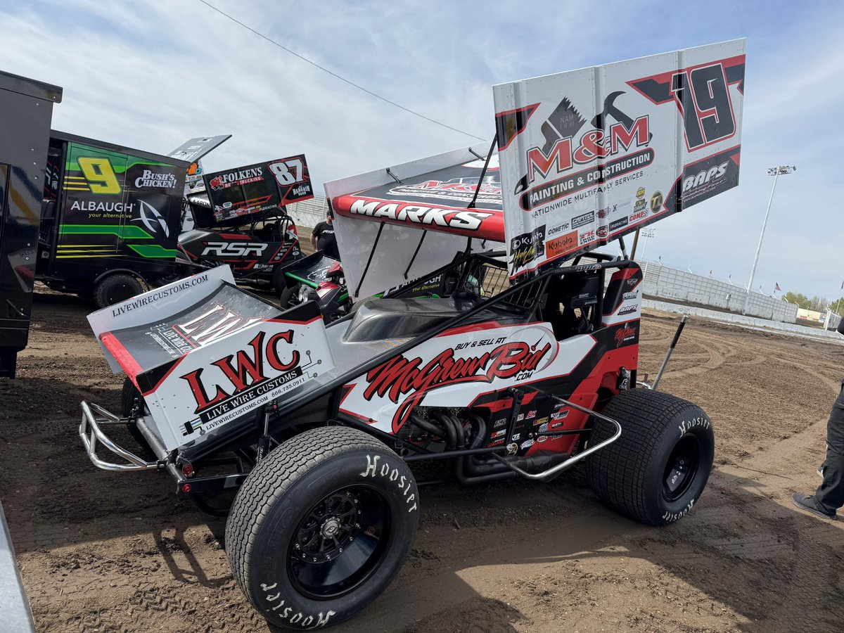 Last year at <a href="/TulareRaceway/">Tulare Thunderbowl Raceway</a>, <a href="/BMRacing19/">Brent Marks</a> went 15th-7th for a career-best outing at the Thunderbowl.

An 8th-place season opener has Marks in a solid spot to start his second year chasing a <a href="/Kubota_USA/">Kubota Tractor Corporation</a> High Limit Racing championship.

📺 FloSports.Link/HL2025 (𝟱:𝟯𝟬𝗽𝘁)