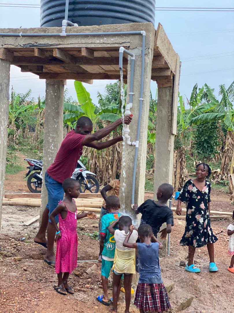 edward_opoku's tweet photo. From balancing a soccer ball on my head on a dirt street in Konongo as an 8 years old kid with no hope for the next day to bringing a village their first-ever clean water! Trip was a beautiful reminder that kindness knows No Borders. Thank you to everyone https://t.co/NnEXnDpqVn https://t.co/wnfWa9Z4O4