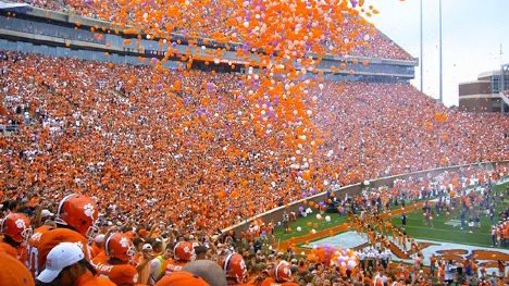 College Football Zone tweet media