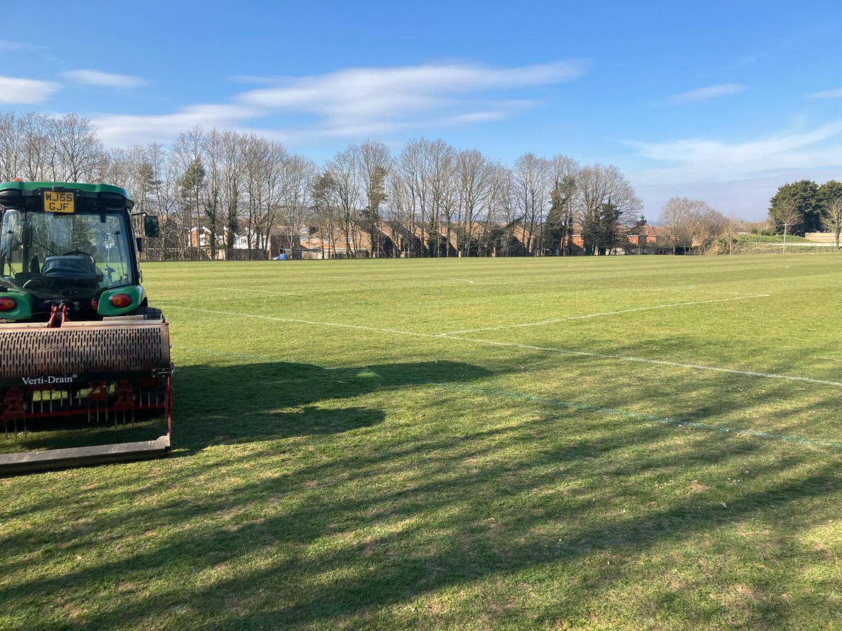 Pumping some holes today <a href="/LarkfieldFC/">LarkfieldFC</a> 🌱☀️