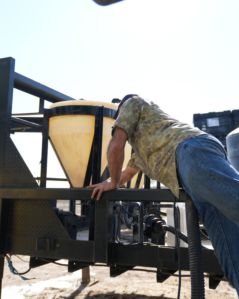 HolganixGolf's tweet image. Movin' and groovin' 

#springapplications #sprayer #agriculture #texas #holganix