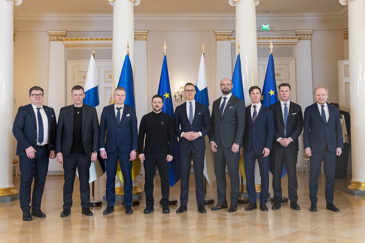 ICEYE CEO <a href="/rmodrzewski/">Rafal Modrzewski</a> had the honor to meet with President of Ukraine <a href="/ZelenskyyUa/">Volodymyr Zelenskyy / Володимир Зеленський</a> and President of Finland <a href="/alexstubb/">Alexander Stubb</a> during the President of Ukraine’s visit to Finland today. The talks focused on Finland’s support for Ukraine.
