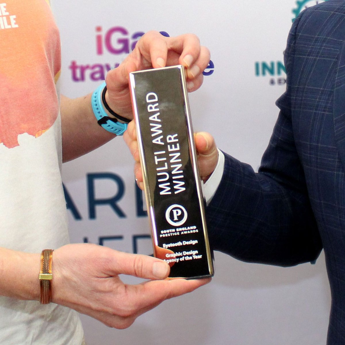 EyetoothDesign's tweet image. 🎉 Big news! Eyetooth Design is proud to have won Graphic Design Agency of the Year 2024 &amp;amp; 2025! 🏆 
Thanks to all my clients for trusting me with your creative visions.💙

👉 eyetooth.design
#AwardWinningDesign #GraphicDesign #PrestigeAwards