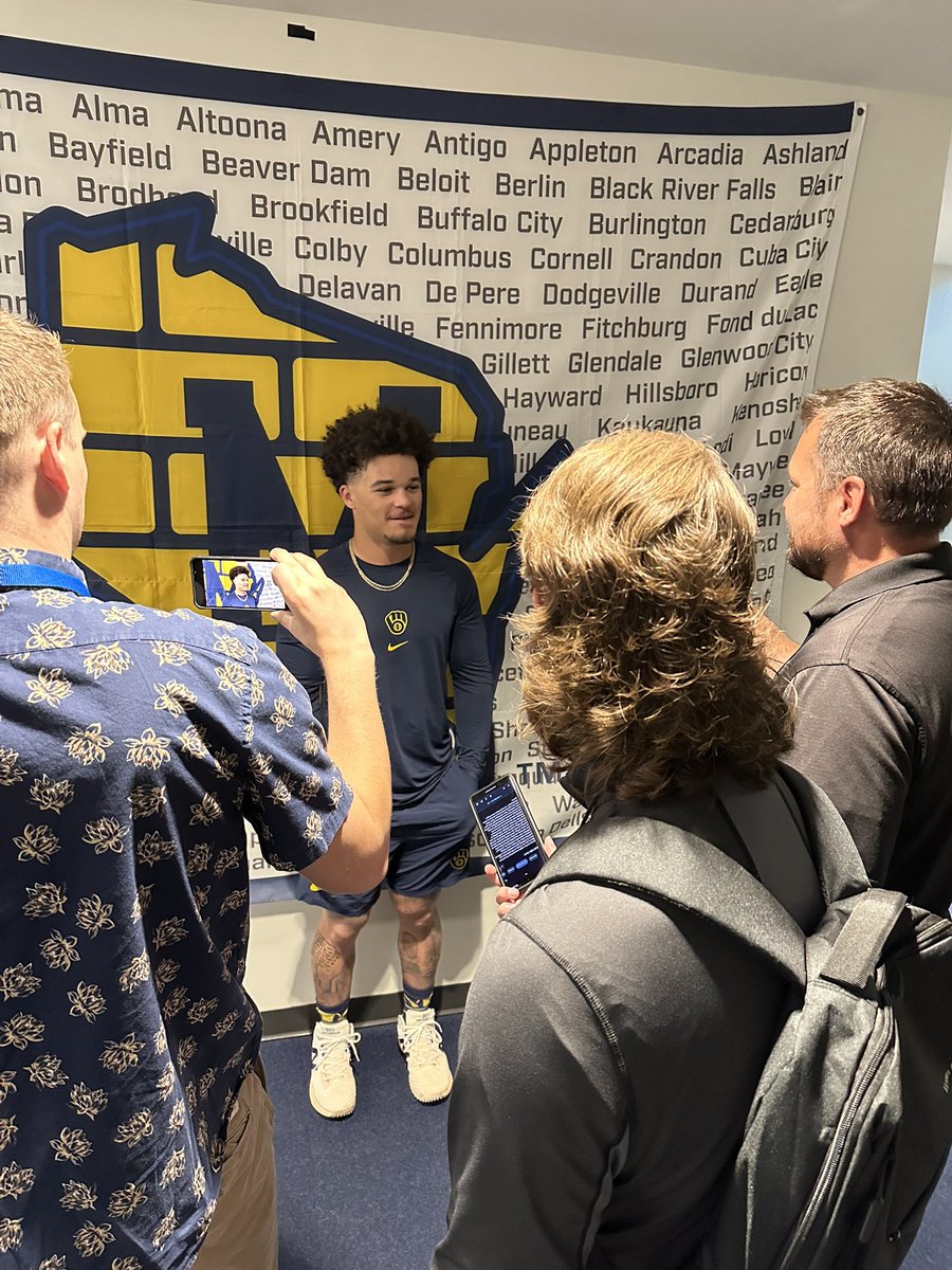 MikeVassallo13's tweet photo. From the “Man, I Feel Old” department…

#ThisIsMyCrew 
#JadynFielder I #PrinceFielder https://t.co/KldXfLnB7a