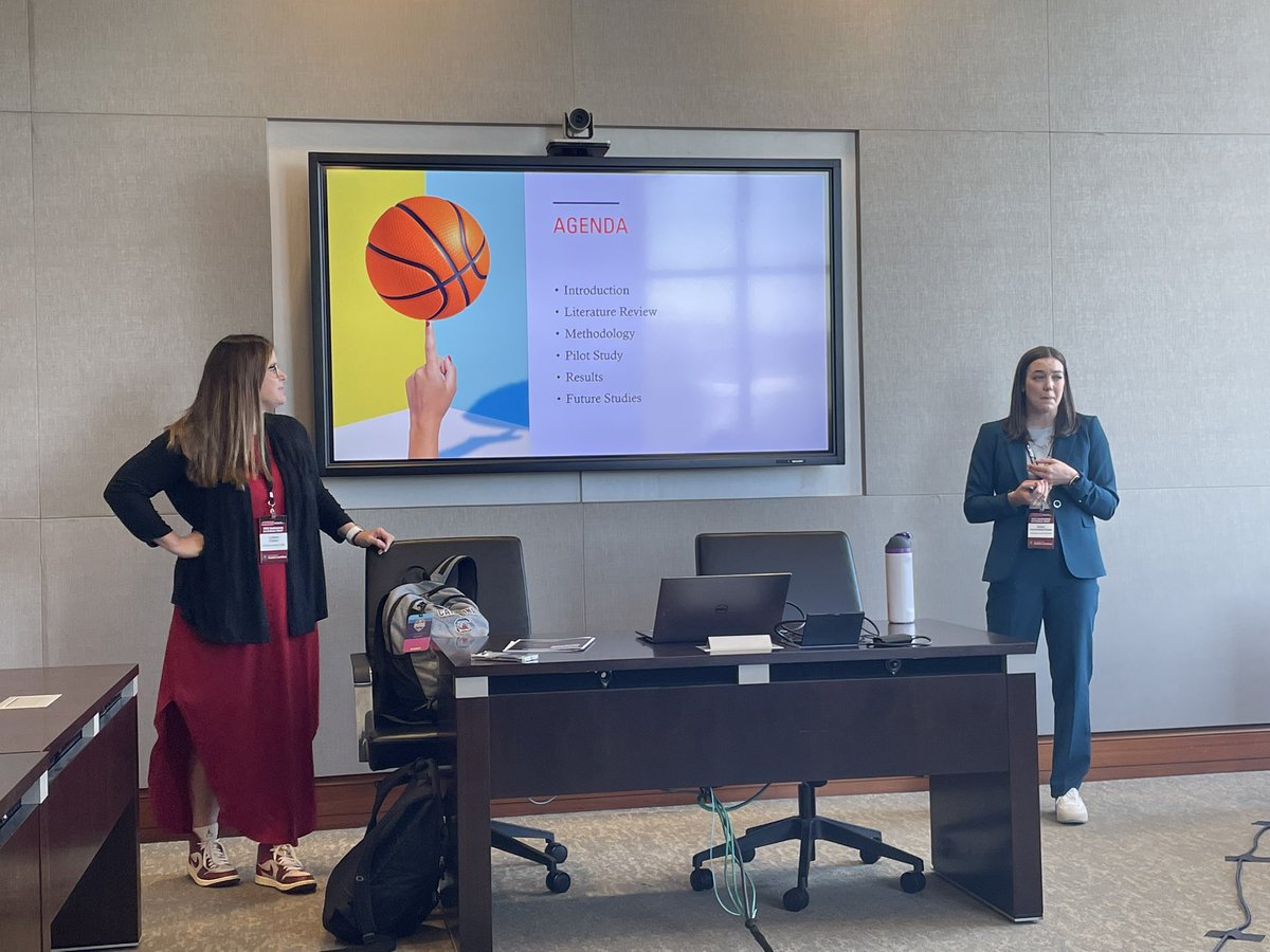 Great presentation by <a href="/gracekazdavie/">Grace Kazmierski-Davie, PhD</a> <a href="/collboilerup/">DIBBS</a> and Dr. Joseph Herman on fan motives for women’s and men’s college basketball <a href="/CSRIConference/">CSRI Conference</a> <a href="/UofSC_HRSM/">USC HRSM</a>