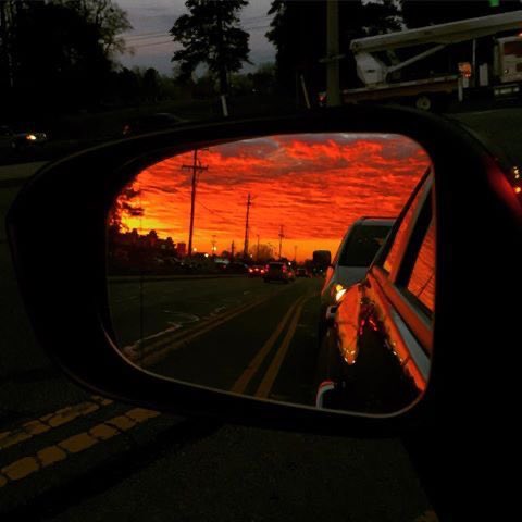 meh_thinks's tweet photo. Sunsets are also therapy https://t.co/K8zbnazxlG