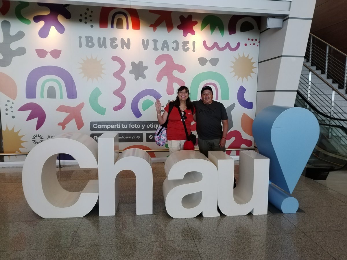 carmengag1's tweet photo. ✈️ ¡Despidiéndonos del Aeropuerto Carrasco, la puerta de entrada a Uruguay! 🇺🇾🌎 ¡Nos vemos pronto! #AeropuertoUruguay  #AventuraDeViaje https://t.co/XX36KIVUmq