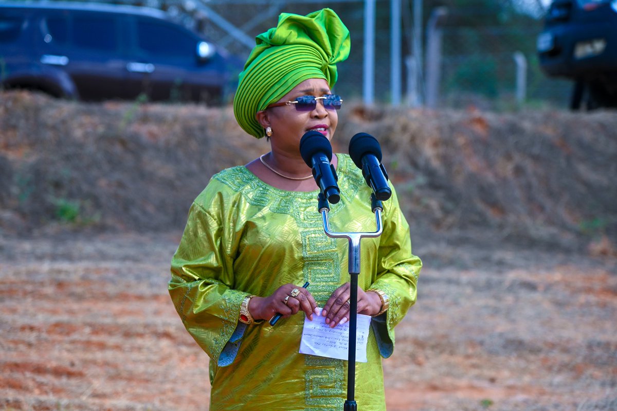 The Ksh. 54 million initiative is a crucial step toward strengthening drought resilience and improving water security in the region. With a storage capacity of 154,745 cubic metres, the dam will directly benefit over 78,000 residents and provide water for 23,000 livestock.