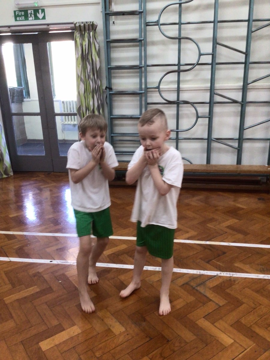 CaldiY2's tweet image. 💚Fantastic movement and expression used in our PE dance unit Explorers #completepe #dance #explorers @CaldiPrimary @LiftSchools @CNicholson_Edu @mrsrmurad @PhilHumph36403 @vianclark @MbroCouncil @AndyMcDonaldMP @centre_right_ 💚