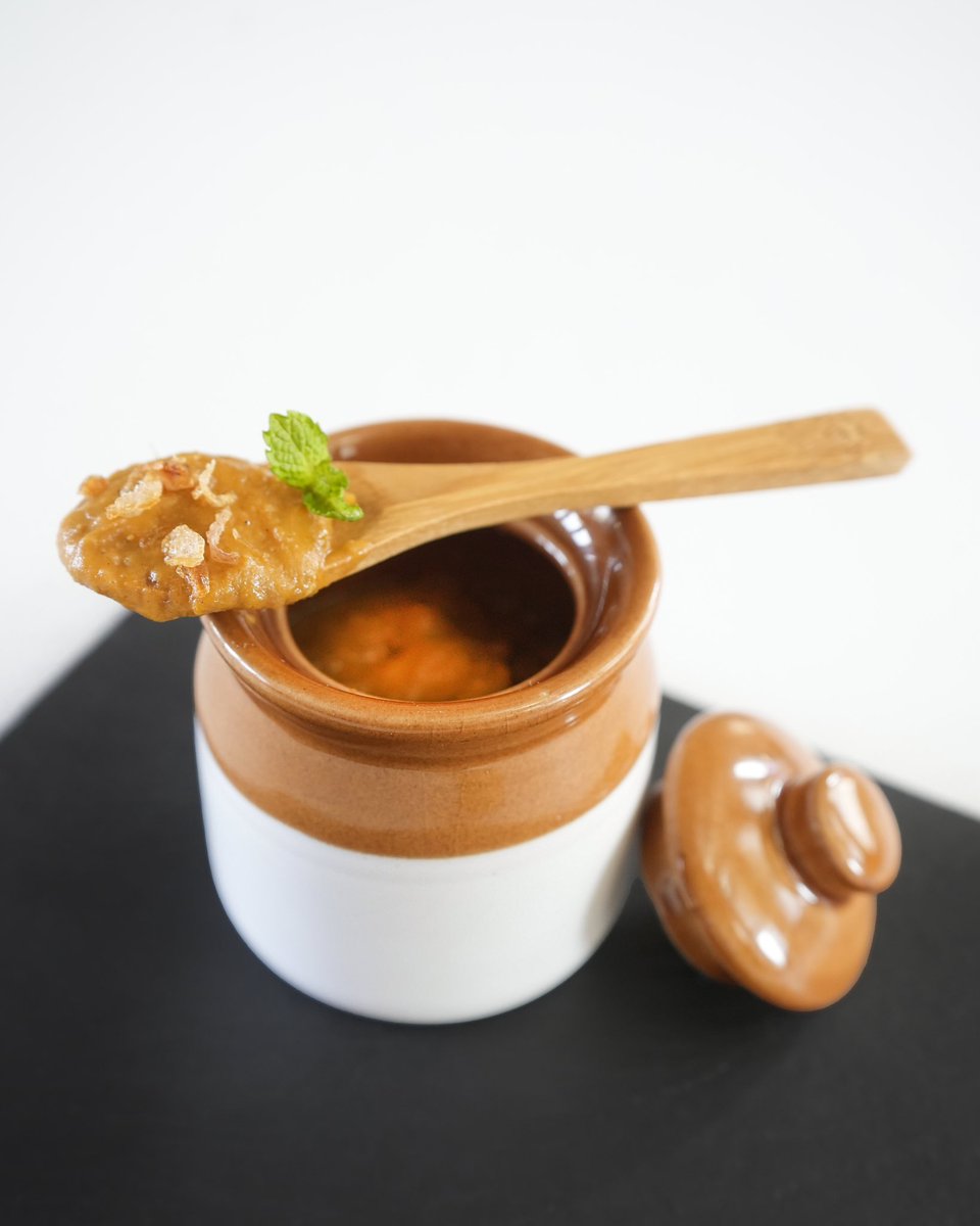 our ramzan menu highlights traditional Iftar dishes, featuring our signature slow-cooked haleem and aromatic saffron bakarkhani.