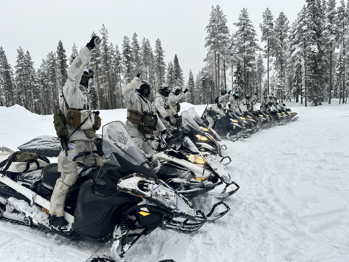Extreme Conditions, Unstoppable Teamwork
Side by side, Allied Special Operations Forces push their limits! In the icy wilderness of Lapland, Finland 🇫🇮, elite troops from Europe &amp; North America train together in freezing temperatures under the northern lights—perfect conditions