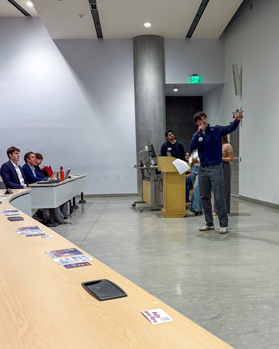 Another successful Startup Night! 🎉 Five student entrepreneurs pitched their ventures and walked away with over $5,000 to help grow their businesses. Grateful for the mentors who shared their knowledge with everyone in the room. 

More Startup Nights coming soon — stay tuned! 👀