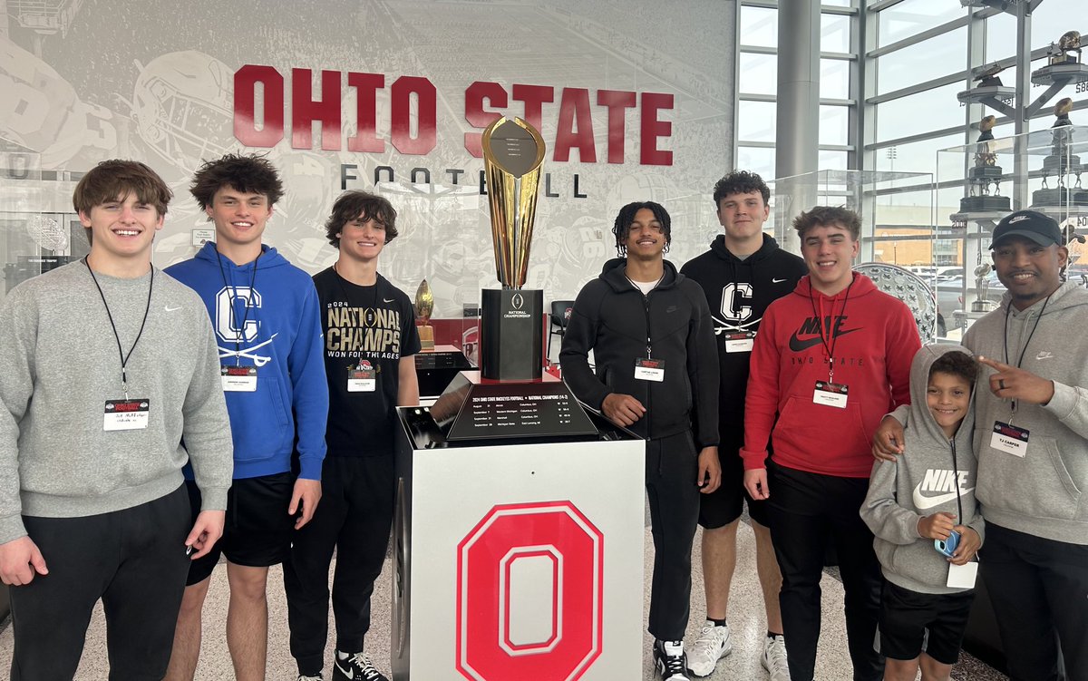 Chillicothe Football (@chillicothe_fb) on Twitter photo A big thanks🙏 to Coach <a href="/etwill21/">Ed Terwilliger</a> and the 2024 National Champs 🏆<a href="/OhioStateFB/">Ohio State Football</a> for hosting some of our guys today for spring practice‼️
#RideOrDie A big thanks🙏 to Coach <a href="/etwill21/">Ed Terwilliger</a> and the 2024 National Champs 🏆<a href="/OhioStateFB/">Ohio State Football</a> for hosting some of our guys today for spring practice‼️
#RideOrDie