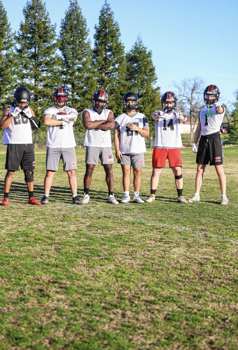Harley Padilla ♕ (@harley2time) on Twitter photo Spring is here day 1! 🔴🦅 <a href="/SimpsonU_FB/">Simpson U Football</a> <a href="/CoachG_Simpson/">Garrett Sandow</a> <a href="/CoachSDD/">Shawn Daniel</a> <a href="/unko_drew_/">Andrew Motuapuaka</a> <a href="/CoachRich_SUfb/">Rich</a> <a href="/coachcasados/">Coach Casados</a> Spring is here day 1! 🔴🦅 <a href="/SimpsonU_FB/">Simpson U Football</a> <a href="/CoachG_Simpson/">Garrett Sandow</a> <a href="/CoachSDD/">Shawn Daniel</a> <a href="/unko_drew_/">Andrew Motuapuaka</a> <a href="/CoachRich_SUfb/">Rich</a> <a href="/coachcasados/">Coach Casados</a>