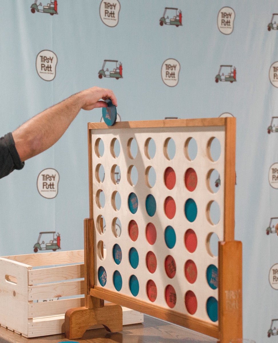 Tipsy Putt tweet media