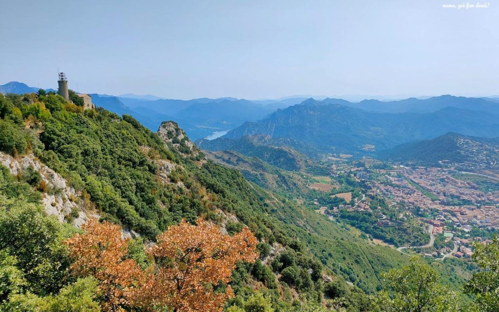 mamaquefemdema's tweet image. Tres excursiones fáciles en la comarca del Berguedà_
🔸La Nou del Berguedà: f.mtr.cool/uqoqkeqmjz
🔸El Balcó de Catalunya: f.mtr.cool/ukicxnmzhr
🔸Llac de Grauges: f.mtr.cool/bdgikqzwrb
#bergueda #barcelona #rutasfaciles #excursionesconniños #avia #berga #lanou