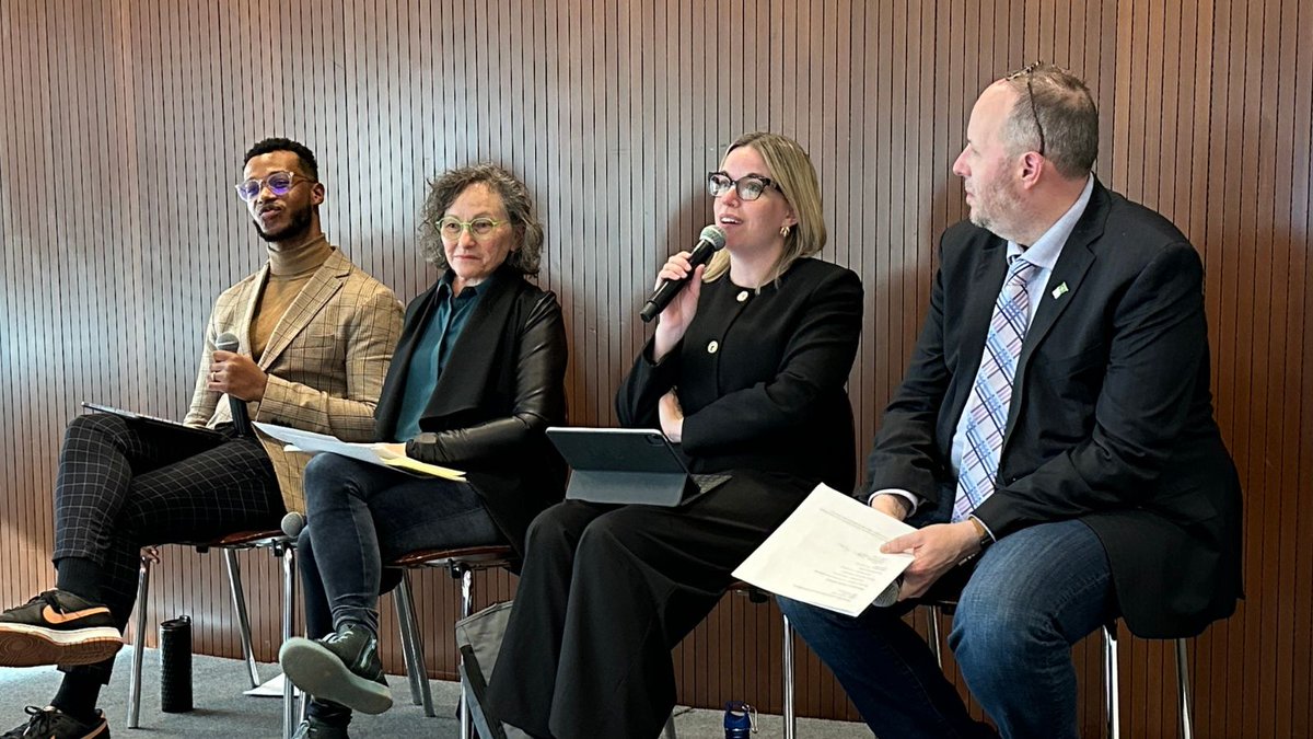 Un échange riche et inspirant au sujet de la #diversité, des luttes et évolutions de la #francophonie ontarienne en contexte minoritaire avec des panélistes de marque. Une belle collaboration entre <a href="/awadibrahim/">Awad Ibrahim</a> et <a href="/yypelletier/">Yves Y Pelletier</a>. Continuons à bâtir un espace inclusif !