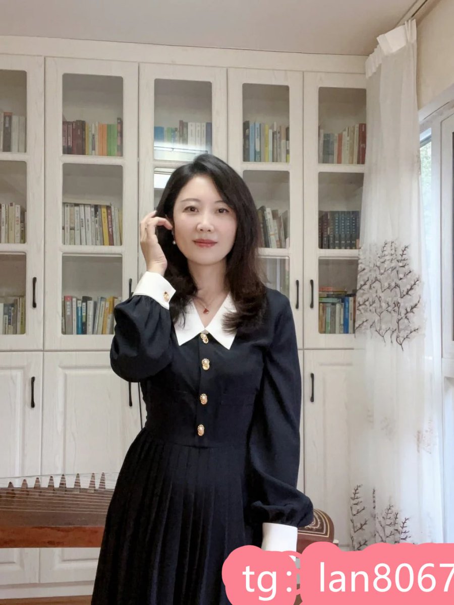 好奇  男生讀書的時候都會幻想跟老師愛愛嗎？
有的可以按個贊嗎♥️ tg：@lan8067 https://t.co/OE1apobs7E