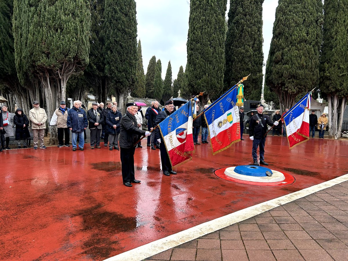 GaspariniSeb's tweet image. 🇨🇵 🕊
La mémoire n'est pas un fardeau, mais une lumière. Une lumière qui éclaire les générations présentes et à venir, pour que l'Histoire ne se répète pas, pour que la souffrance d'hier ne nourrisse pas les fractures d'aujourd'hui
#19mars #Cessezlefeu #19Mars1962 
#aude
