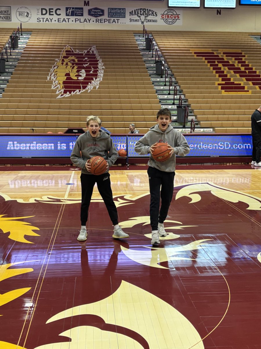 craiglibis's tweet photo. Coop & Pax enjoying their time in the Barnett Center. #StateB https://t.co/o2KINNWopt