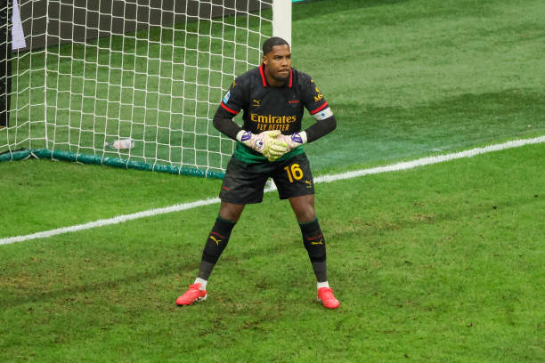 MilanPosts's tweet image. 🗣️ Stefano De Grandis spoke to Sky Sport 24: 🧤 Maignan – "He’s a strong goalkeeper, even though this season hasn’t been great for him. You have to assess his cost, but he’s not Milan’s problem."

⭐ João Félix – "He’s a Portuguese star, brought in by a Portuguese coach who…