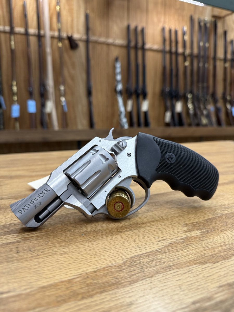 Charter Arms Pathfinder
22LR
8 shot
409.99$ cash