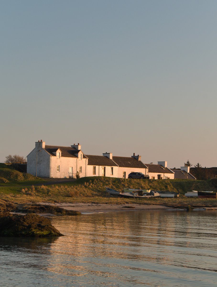 Port Ellen this evening. 💛

#Islay #InnerHebrides
