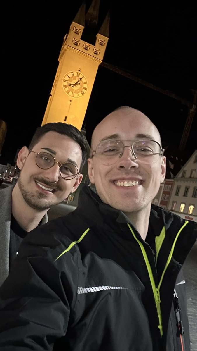 Weltstadt Straubing unsicher machen mit <a href="/1uk45/">Lucas</a>.