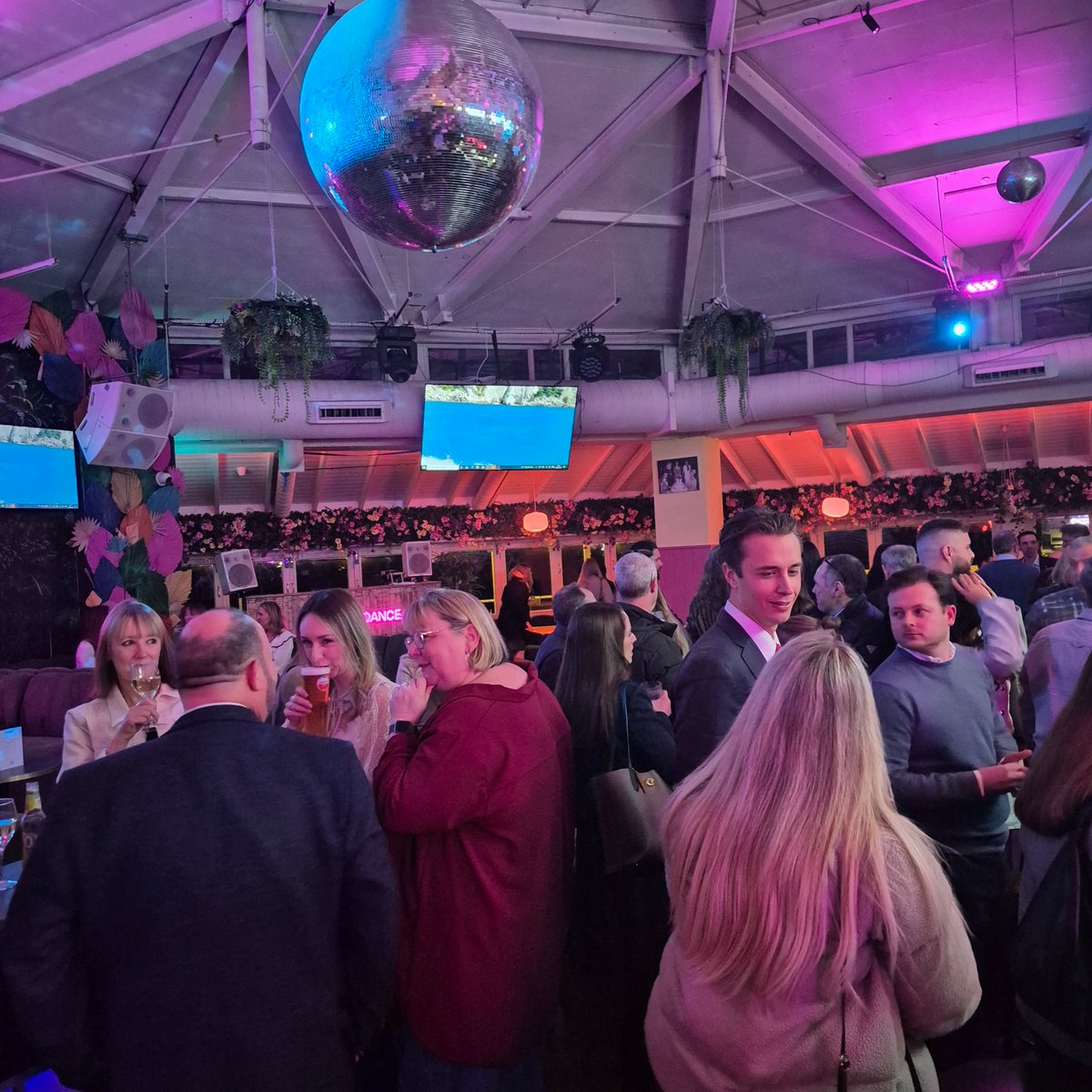 AvMAuk's tweet image. Networking, insights & the official start of #ACNC2025! Thanks to Temple Legal Protection for sponsoring tonight’s Welcome Event. Who’s excited about tomorrow’s sessions?