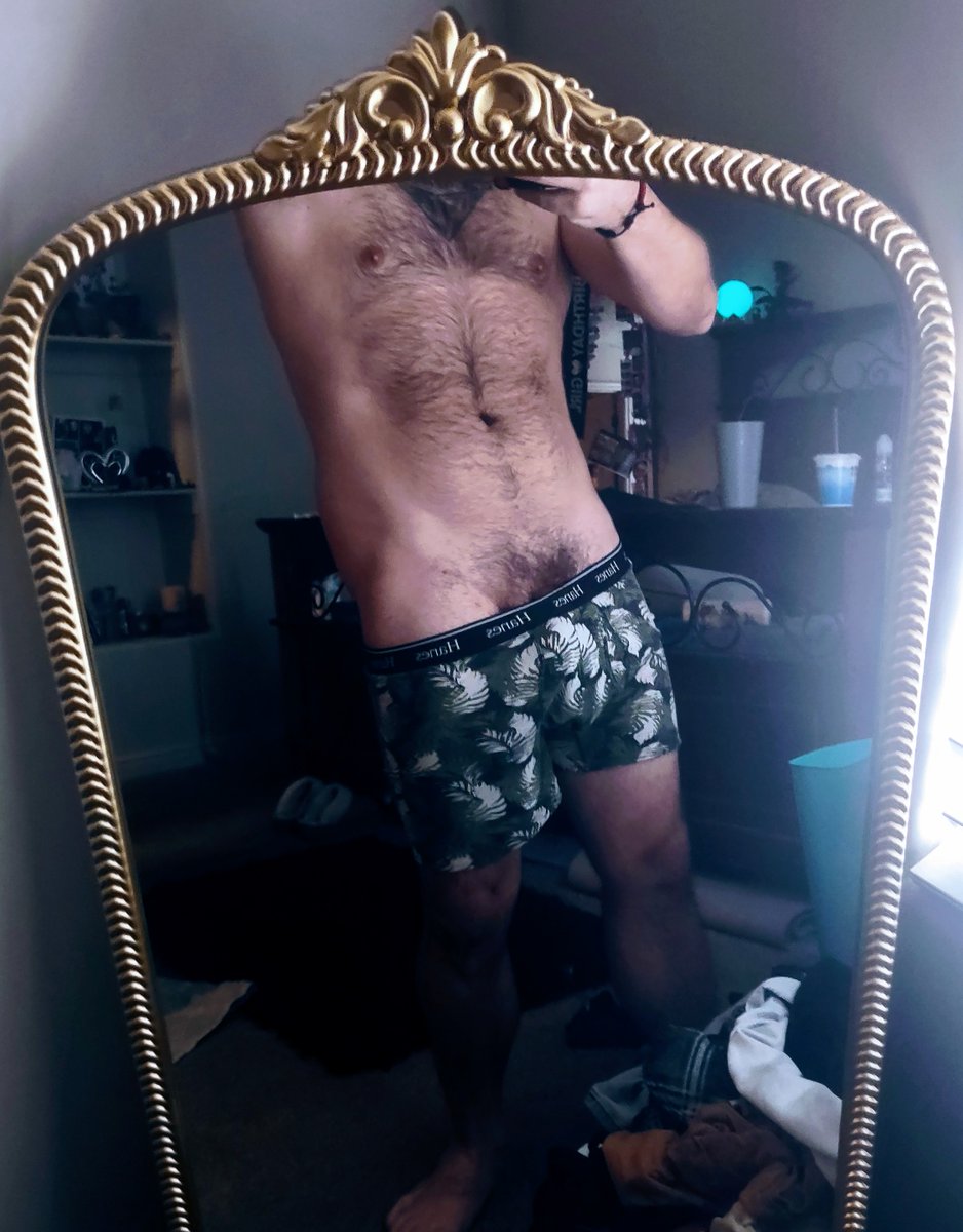 catastrophe_mr's tweet photo. Do you like my new mirror as much as me?

Blow this up! 💪 

#Daddy
#Oldermen
#Sizekink
#BWC
#Hung
#Daddydom
#NSFWmen
#Malemodel
#Hotguys
#Agegap https://t.co/7DtzQshx0l