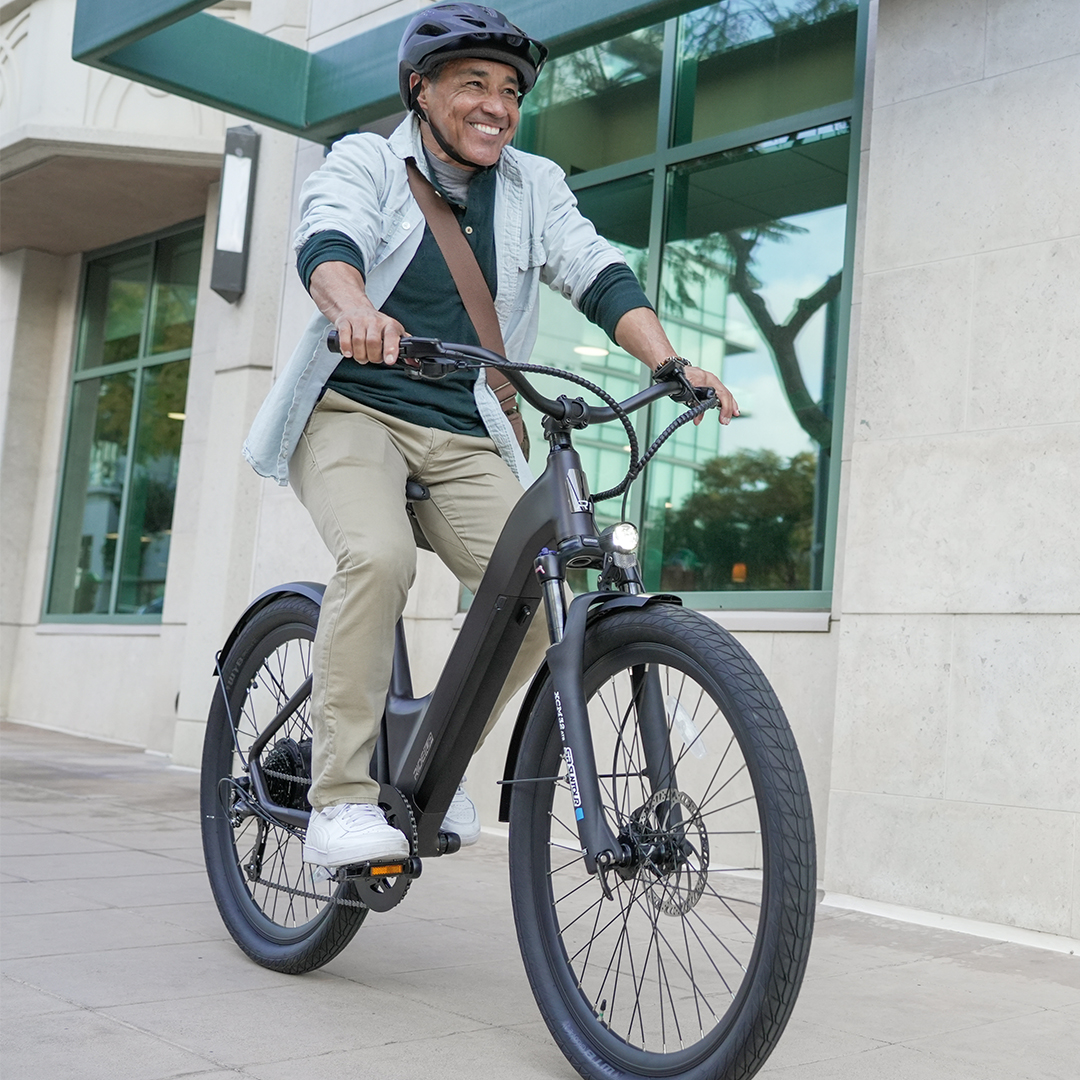 The lightweight LMT'D v2 design takes you boldly where you've never gone before. With premium power and torque sensing precision, the only limit is how long they're back in stock. #Ride1Up #ElectricBikes #Ebikes #PoweredByRide1Up #LMTDV2