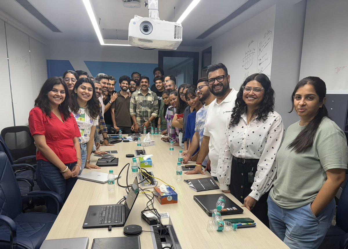Akshay001's tweet photo. At the end of a dynamite insight-by-insight breakdown workshop with the Marketing unit. Such champs. So much to do. So much to improve upon. And so much zid!
Super-pumped as we get ready for next FY now 🔋🧨 https://t.co/S9HbU1Gwtd