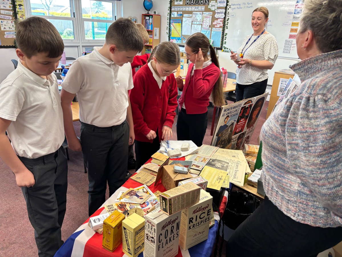 Ysgol Sant Dunawd tweet media