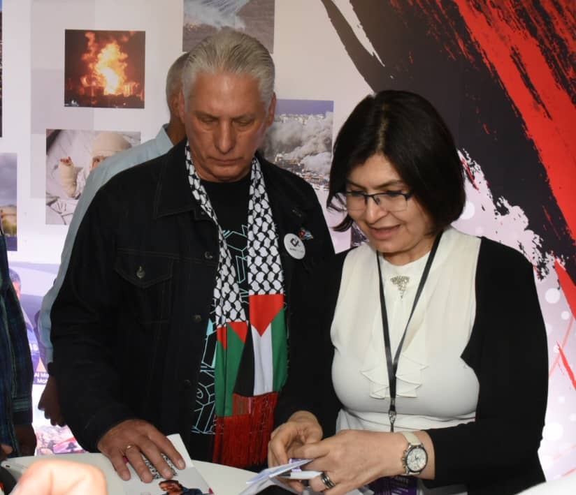 Hoy culmina el IV Coloquio Internacional Patria, a la Universidad de La Habana, sede del evento, llegó <a href="/DiazCanelB/">Miguel Díaz-Canel Bermúdez</a>. Allí intercambió con participantes y asistió a la conferencia "Lecciones mediáticas del genocidio palestino: propaganda, silenciamiento y resistencia informativa"