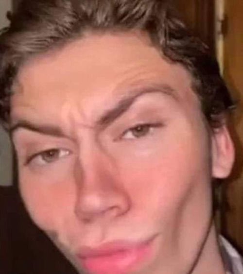 Avi6 tweet media