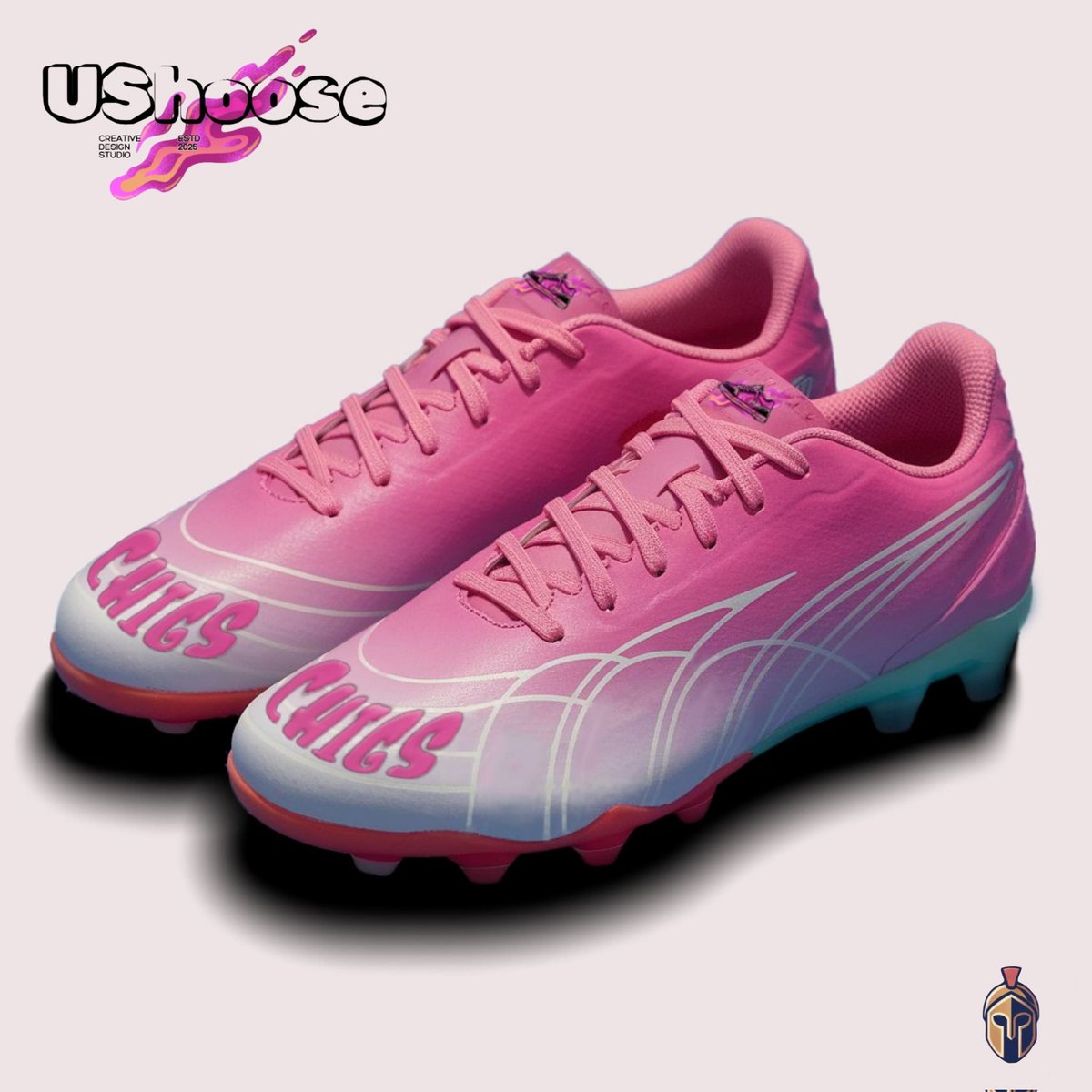 UShoose_'s tweet photo. Las sorpresas no terminan... 🫣
🌌Hemos fusionado el universo de @Chigspain y  @SkuadraOriginal en un único par de zapatillas🪐

¡Ahora ya tenemos la equipación completa! ⚽️✨️ https://t.co/4ysO18bvmT