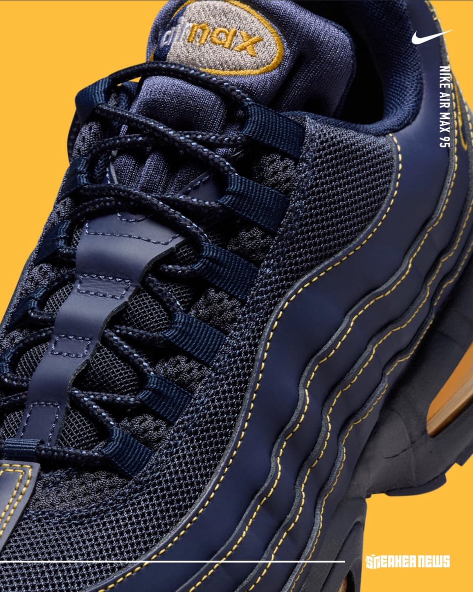 NateLewis77's tweet photo. I will definitely be getting these when they drop🔥🔥〽️🏈 https://t.co/4vDyoet2YN