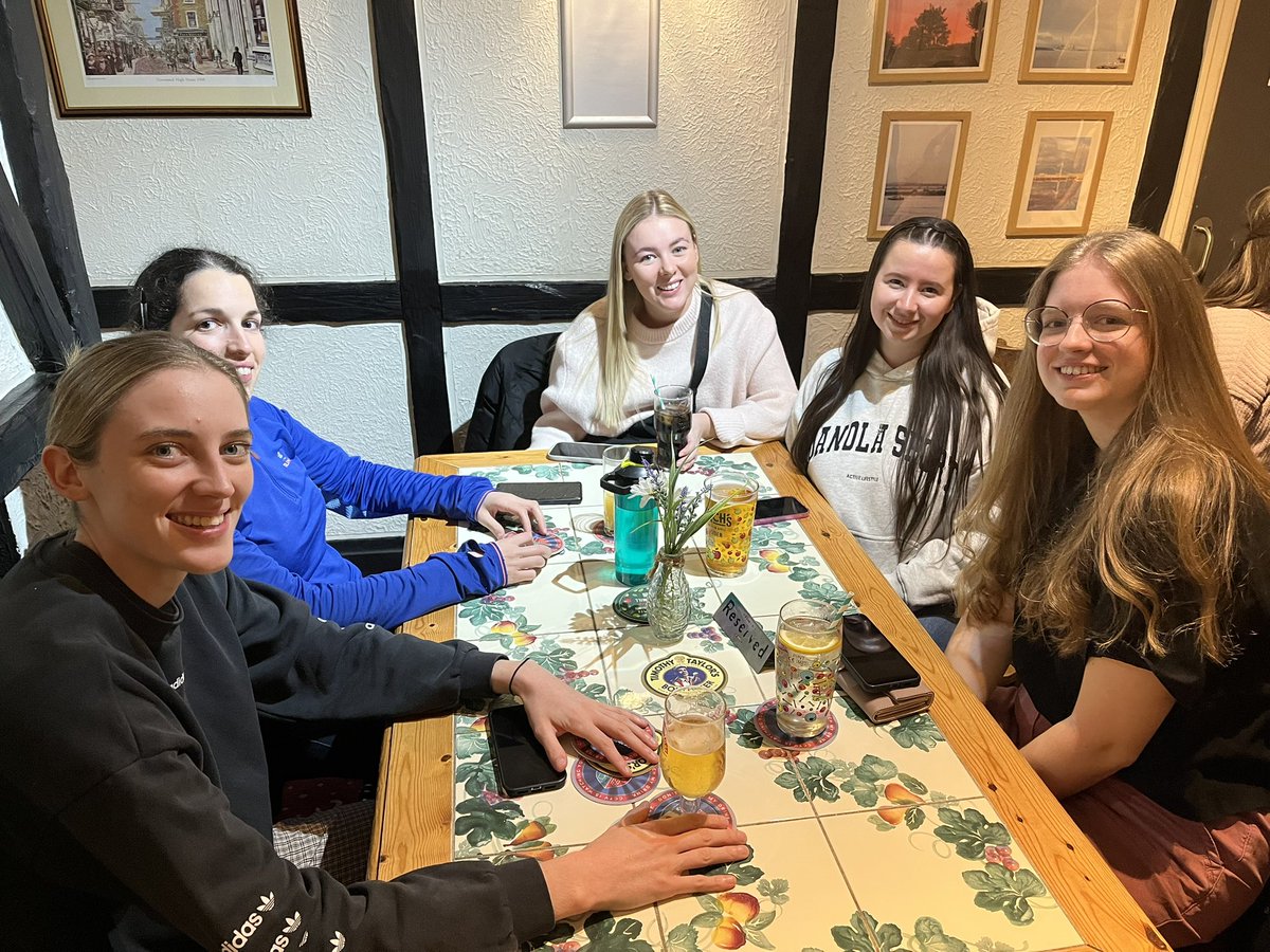 DGTPhysio's tweet photo. Therapy Olympics: Pub Quiz - There was only one Wiseman 💪🏼 🧑‍🎓 🧠 @windmillpubandgarden @DGTAHPs @OT_DGT @dgt_sltdvh @DGTDietitians @DarentValleyHsp https://t.co/vICYVZGTdU