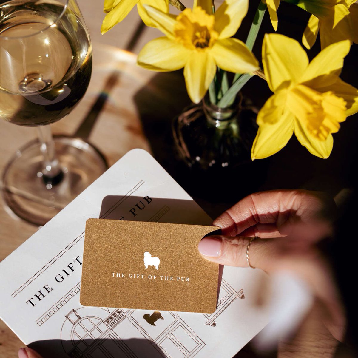 Looking for Mother's Day gift ideas? Give the gift of the pub with a Young's gift voucher. These nifty cards can be used towards a pub visit, our in-house events, or towards a stay at one of our sister pub &amp; rooms.

Find the perfect pressie: gifts.youngs.co.uk

<a href="/YoungsPubs/">Young's Pubs</a>