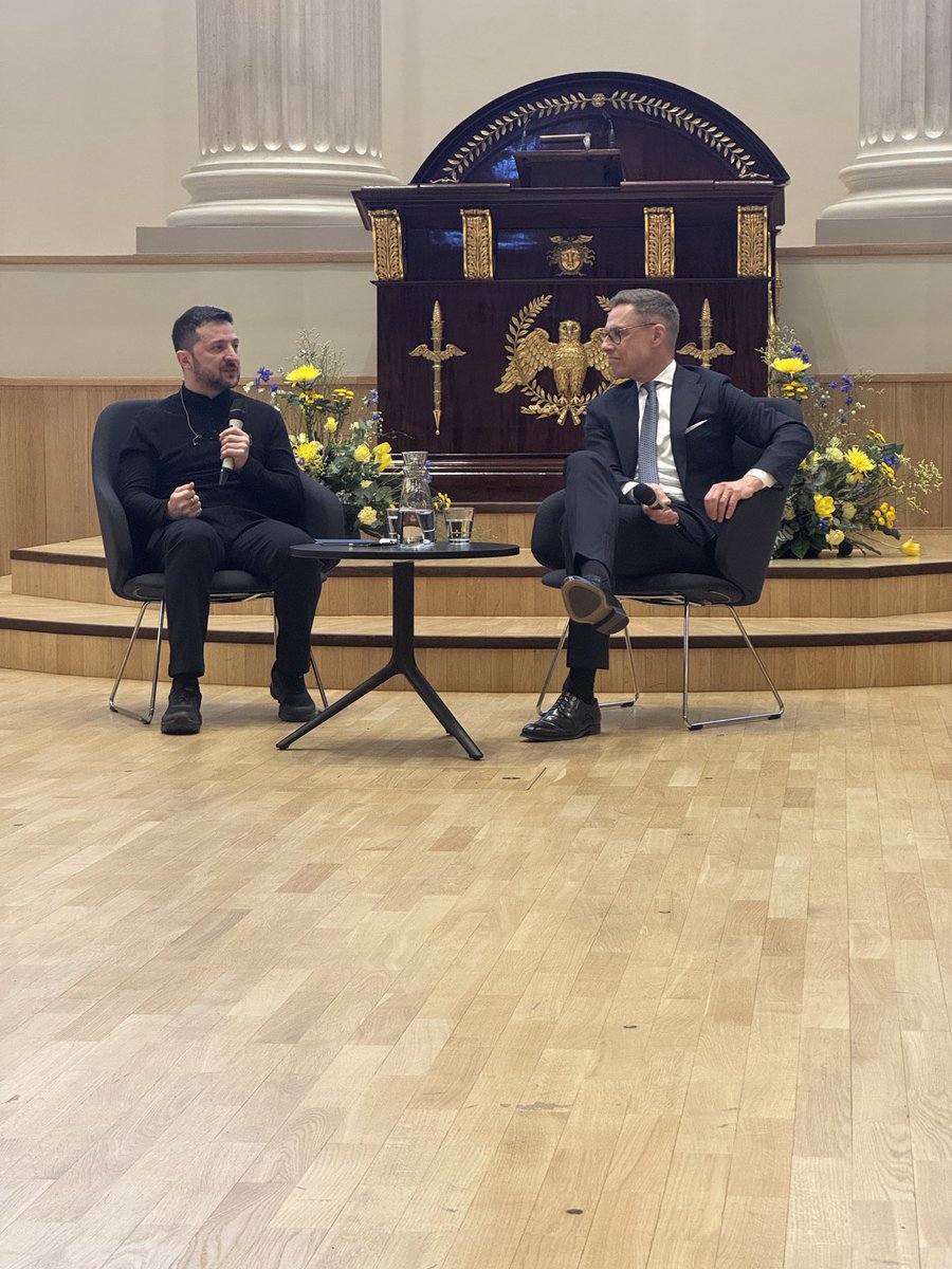 Kaarle Hämeri (@kaarlehameri) on Twitter photo Presidents Zelenskyi <a href="/ZelenskyyUa/">Volodymyr Zelenskyy / Володимир Зеленський</a> and Stubb <a href="/alexstubb/">Alexander Stubb</a> discussing about war and peace at the <a href="/helsinkiuni/">University of Helsinki</a> Hope was in the air, and concrete steps are required for justified future for the people and country of Ukraine. Presidents Zelenskyi <a href="/ZelenskyyUa/">Volodymyr Zelenskyy / Володимир Зеленський</a> and Stubb <a href="/alexstubb/">Alexander Stubb</a> discussing about war and peace at the <a href="/helsinkiuni/">University of Helsinki</a> Hope was in the air, and concrete steps are required for justified future for the people and country of Ukraine.