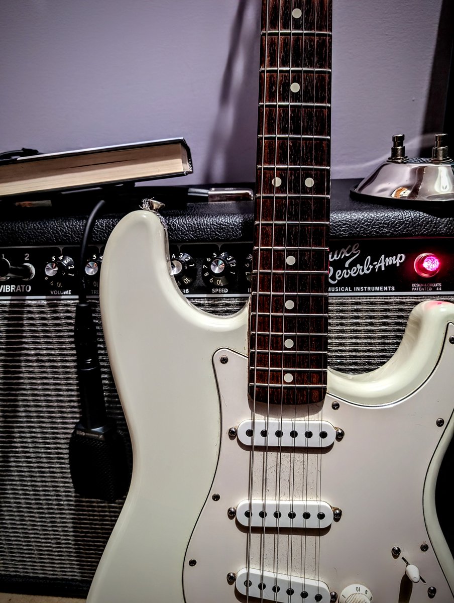 BBLPWSTLR's tweet image. Tried using that new tip you offered. I need to practice it, obviously, but it&apos;s super cool - Thanks again! #PWImprovJam! 112