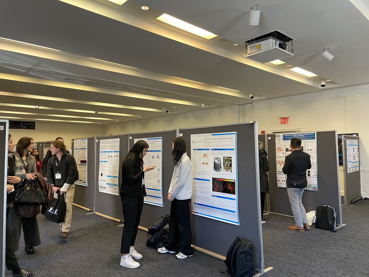 💡BOLD biomedical science is on display at the innovation station and poster session, where researchers from BMEII and beyond are presenting cutting-edge ideas 🔬 Thank you to all the innovators and presenters! Day 1 was phenomenal – can't wait for Day 2! #BMEII2025