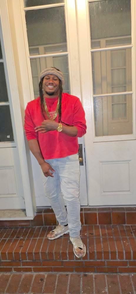 Gottyboichris's tweet photo. KING DAY👑 3.19.84 ♓️🎂🍾💵🎈 https://t.co/xO3qBhFCsq