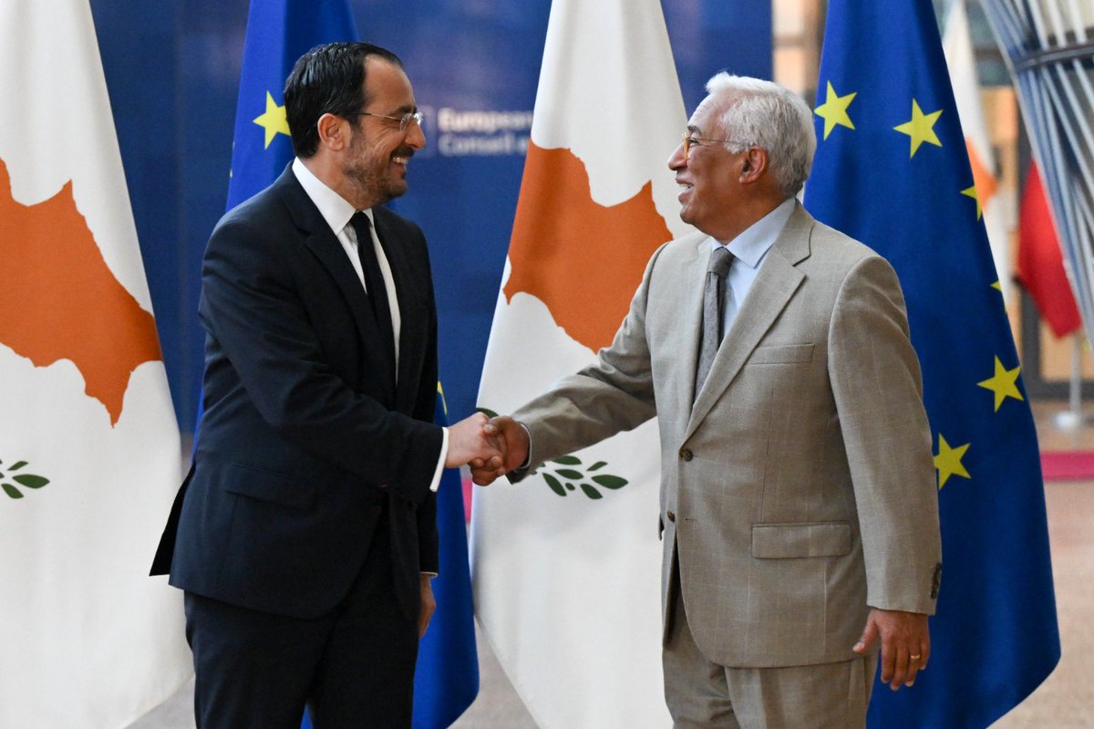 eucopresident's tweet photo. Today I met with President @Christodulides ahead of tomorrow’s European Council. He informed me about the outcome of the talks on the Cyprus settlement held in Geneva earlier this week.

I welcomed this important progress and expressed my full support to the @UN Secretary General efforts in bringing it forward.