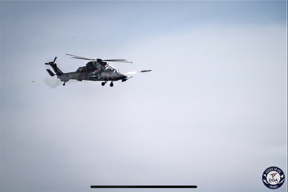 Comme annoncé, 1er tir d’un missile Akeron LP depuis un Tigre banc d’essai réalisé sur le site de Cazaux de DGA EV