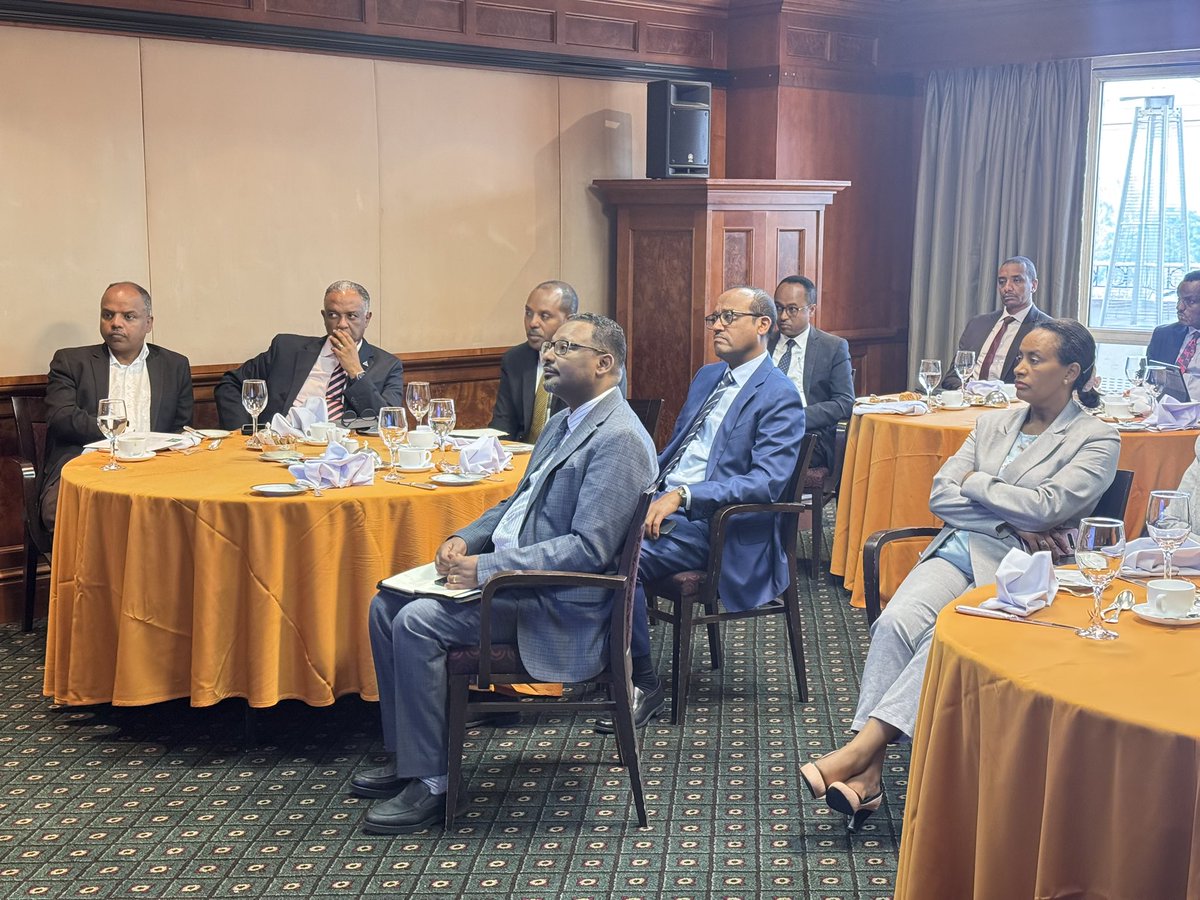 ECMA hosted Ethiopia’s top banking leaders for a CEO Breakfast Roundtable. Mr. Muathi Kilonzo of <a href="/NCBABankKenya/">NCBA Bank</a> shared key insights on banks’ role as investors, service providers, and enablers, emphasizing compliance as a foundation for market stability. #Ethiopia #CapitalMarkets