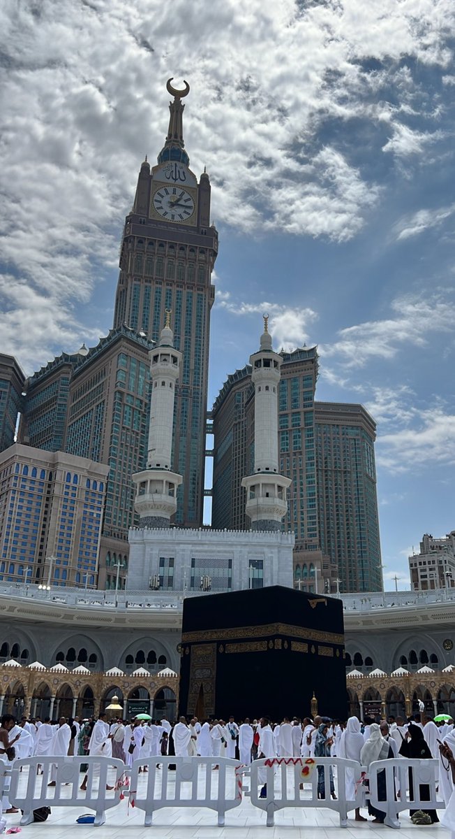 e7luuv's tweet photo. الحمدلله 🕋🤍 https://t.co/M7WzCcPAnd