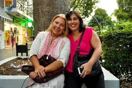 Vos te creíste que <a href="/elisacarrio/">Elisa Lilita Carrió</a> se había arrepentido de todo el daño que causó al pais y sus instituciones Que le agarró un ataque de republicanismo y tomo el sendero de bien y por eso  criticaba a Milei ? Te equivocaste estaba negociando coimas por voto y Olivetro es la cajera