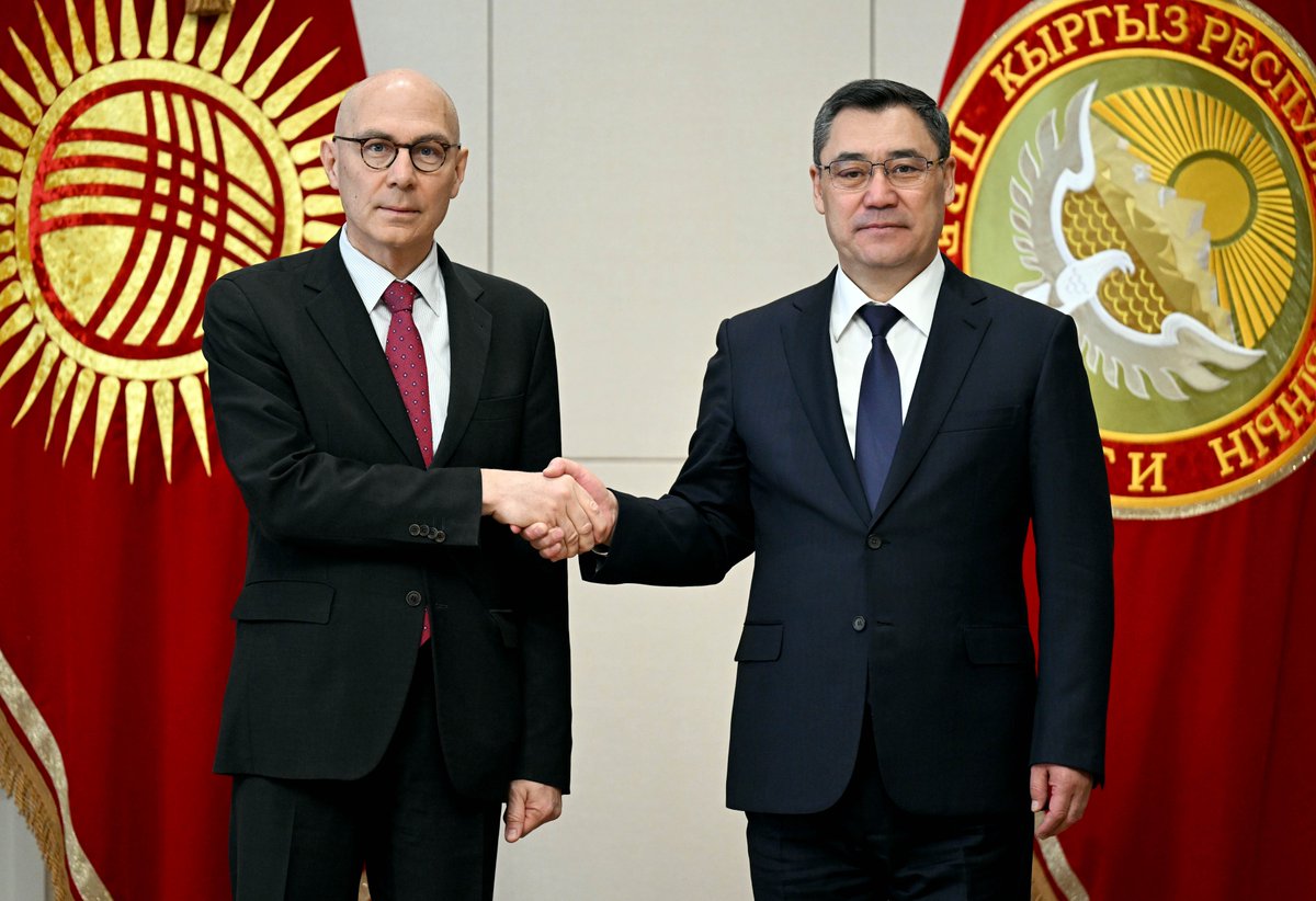 Kyrgyz Republic Mission in Geneva (@kgmissiontounog) on Twitter photo President 🇰🇬 Sadyr Japarov met w/ the UN High Commissioner 🇺🇳 <a href="/volker_turk/">Volker Türk</a>
The discussion focused on the protection and promotion of human rights, strengthening democratic institutions in #Kyrgyzstan, and cooperation w/<a href="/UNHumanRights/">UN Human Rights</a>.
president.kg/ru/news/21/389… President 🇰🇬 Sadyr Japarov met w/ the UN High Commissioner 🇺🇳 <a href="/volker_turk/">Volker Türk</a>
The discussion focused on the protection and promotion of human rights, strengthening democratic institutions in #Kyrgyzstan, and cooperation w/<a href="/UNHumanRights/">UN Human Rights</a>.
president.kg/ru/news/21/389…